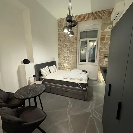 Ledana Boutique * Ζαντάρ