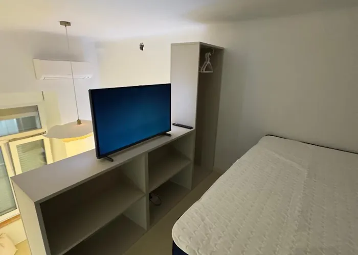 Ledana Boutique Zara